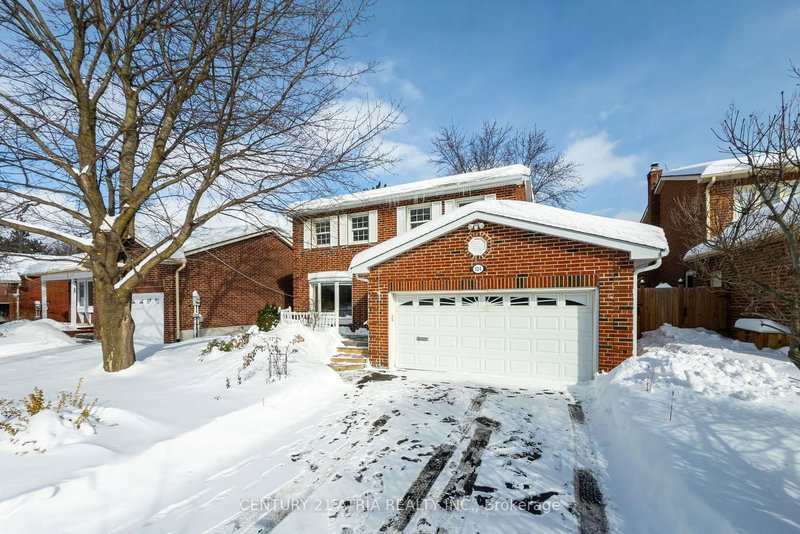 124 Kingston Rd, Newmarket, L3Y 5W7 | Image 3