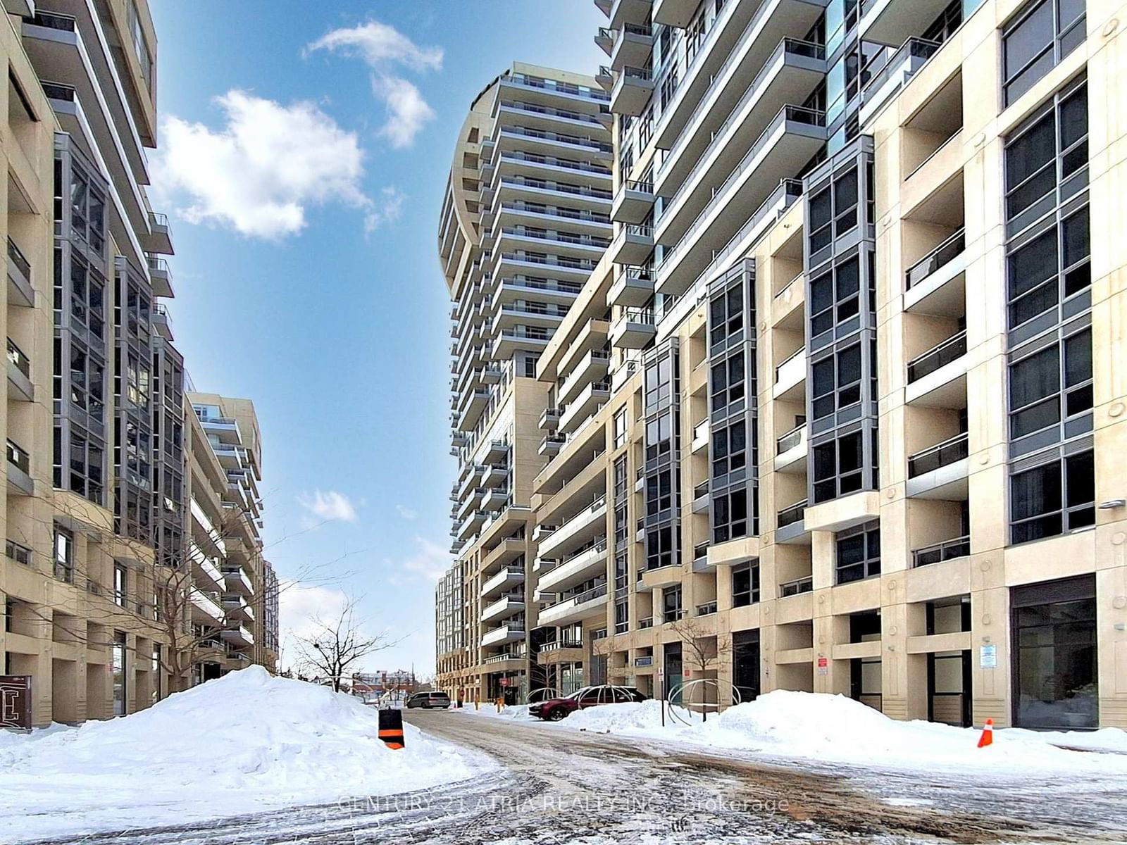 Condo for sale at Nw403-9201 Yonge Street, Richmond Hill, Langstaff, L4C 1H9 - MLS: N11979211