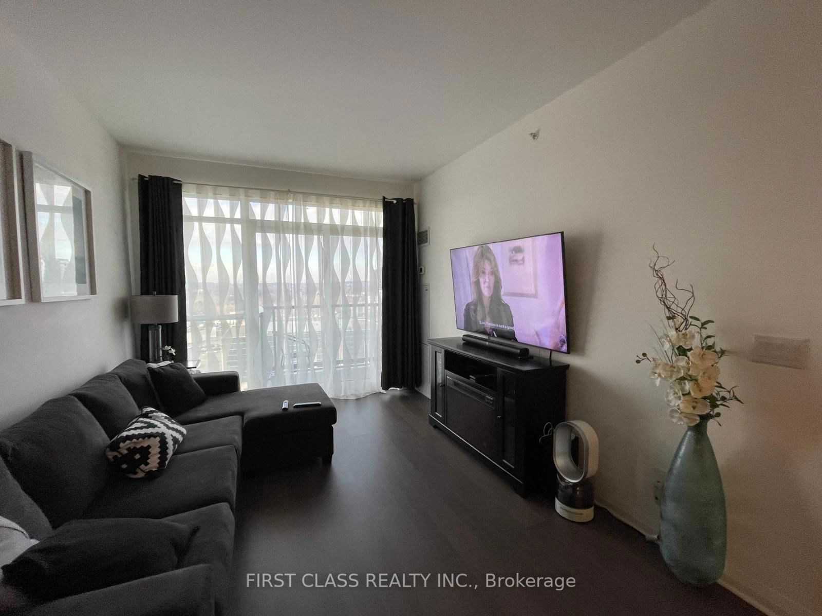 Condo for lease at 1106-55 Oneida Crescent, Richmond Hill, Langstaff, L4B 4T9 - MLS: N11979474