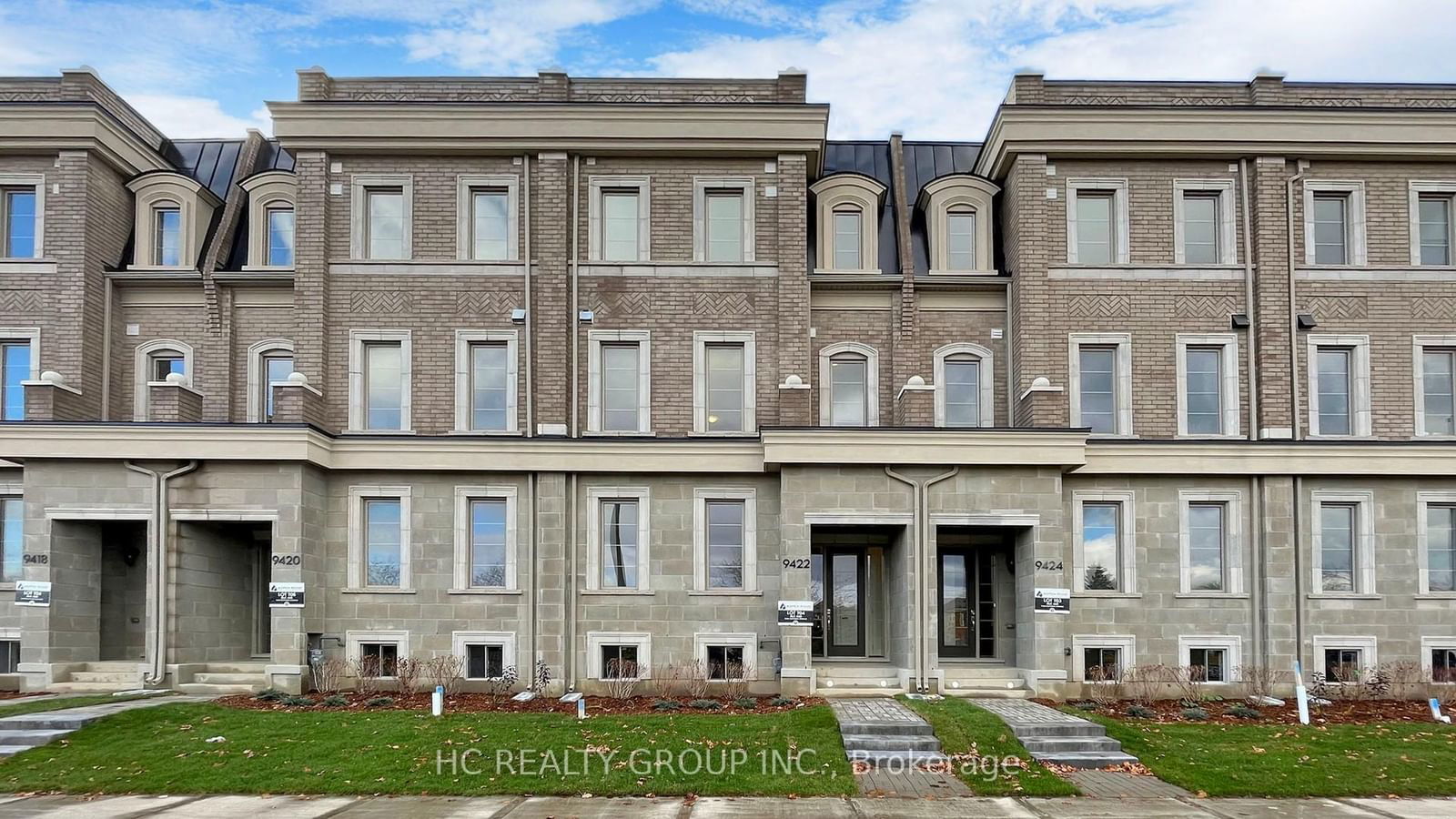 Townhouse for lease at Main-9422 Bayview Avenue, Richmond Hill, Observatory, L4C 5H3 - MLS: N11980075