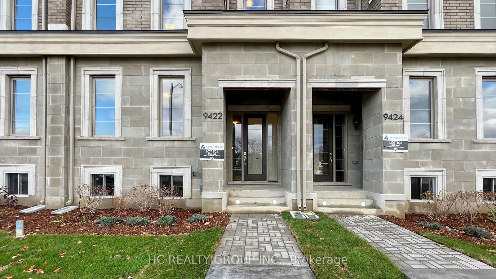 Townhouse for lease at Main-9422 Bayview Avenue, Richmond Hill, Observatory, L4C 5H3 - MLS: N11980075