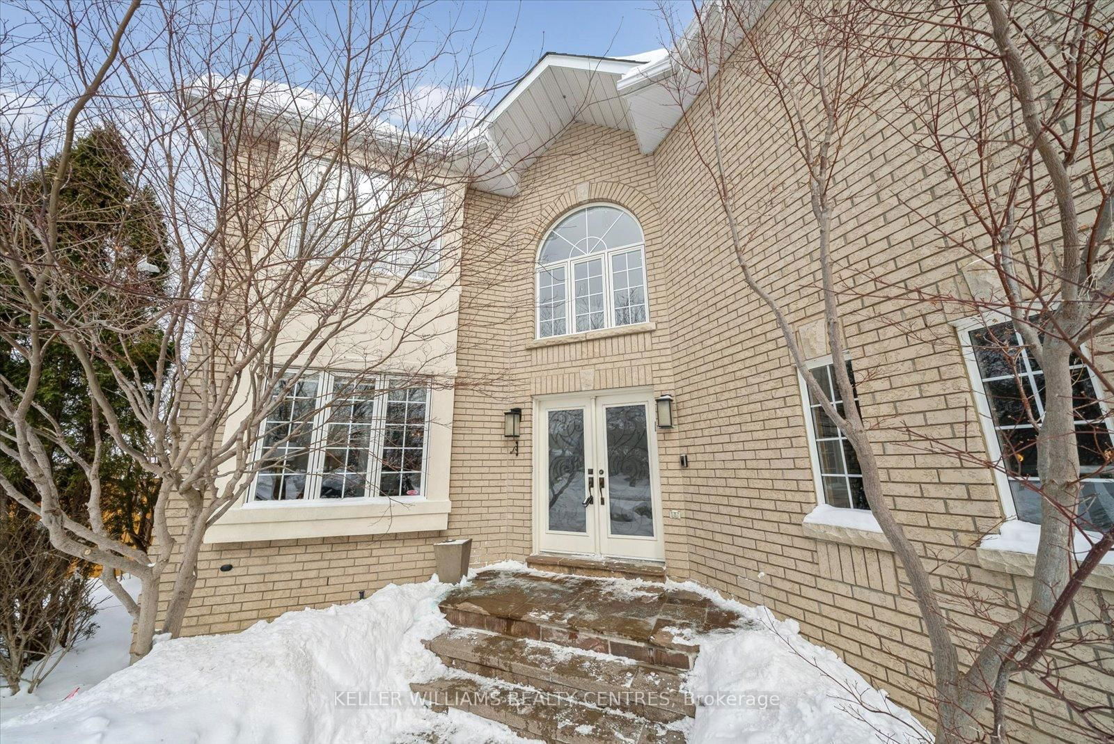 Detached House for sale at 135 Sanibel Crescent, Vaughan, Uplands, L4J 8K7 - MLS: N11980304