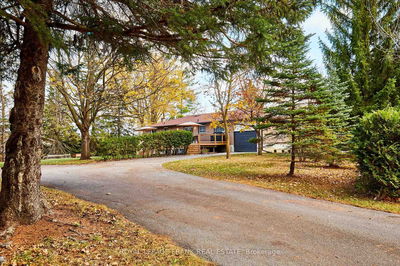 10 Harrison Dr, Uxbridge - Rural Uxbridge image-0-1