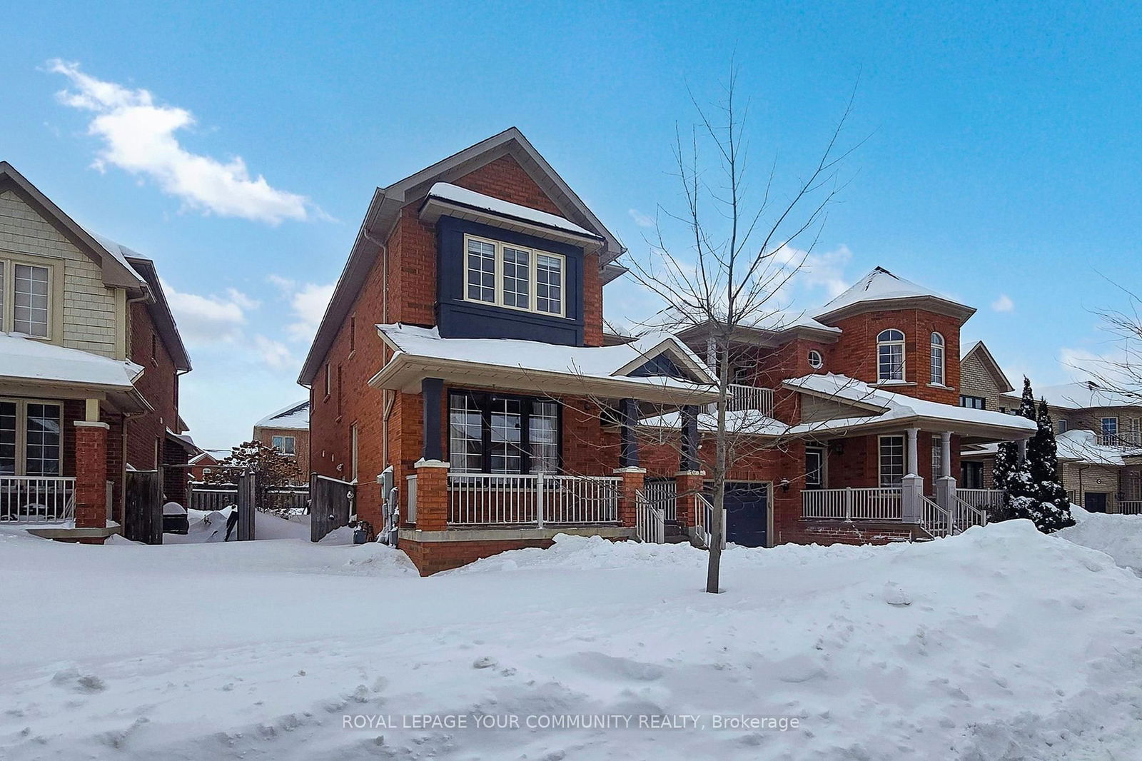 Detached House for sale at 48 Waldron Crescent, Richmond Hill, Oak Ridges, L4E 4A3 - MLS: N11980658