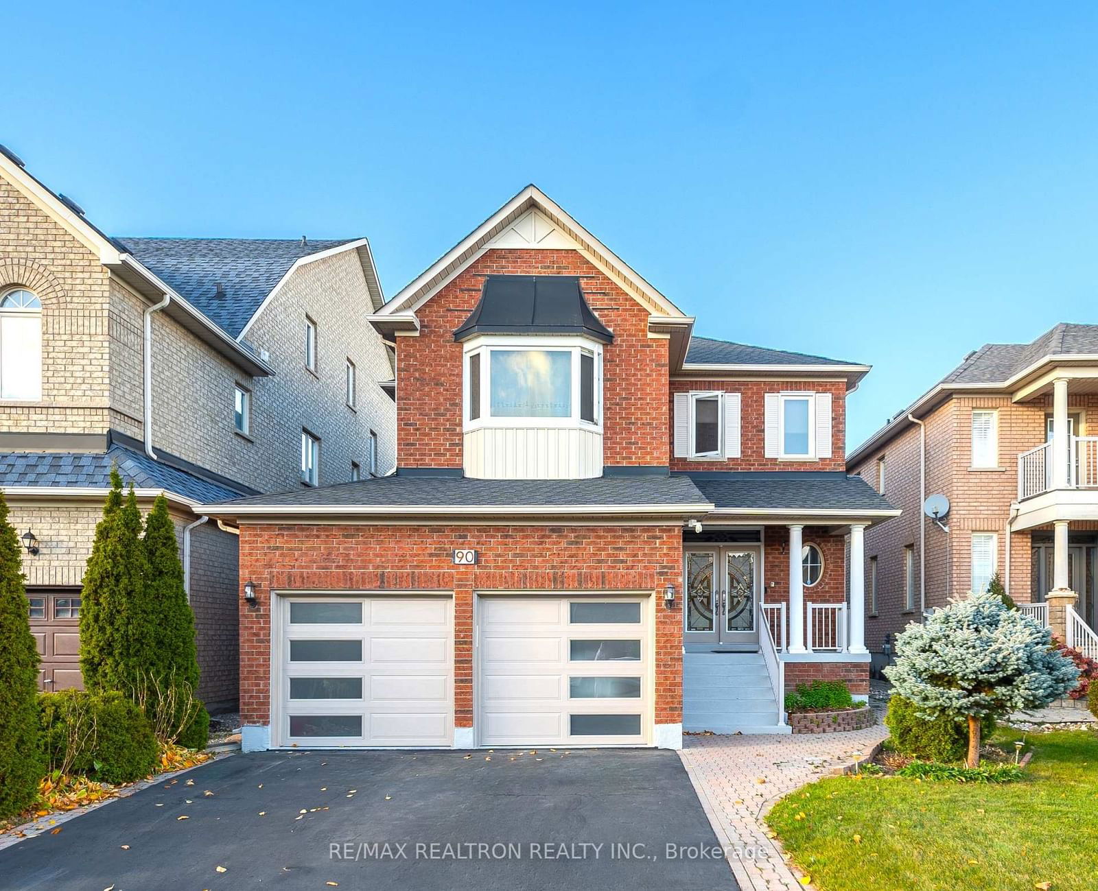 Detached House for sale at 90 Jefferson Forest Drive, Richmond Hill, Jefferson, L4E 4J4 - MLS: N11980664