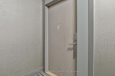 Unit 1202B — 9090 Yonge St, Richmond Hill - South Richvale image-0-4