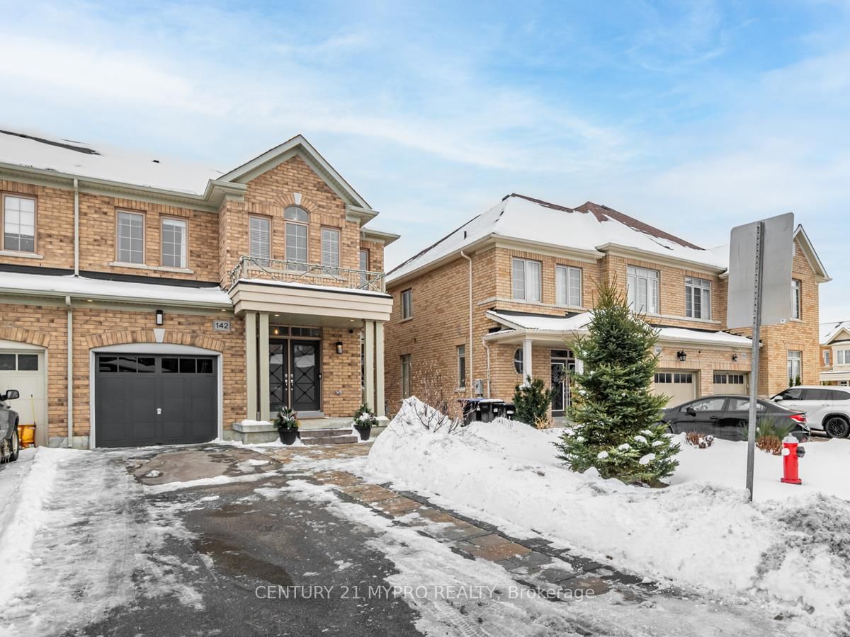 Semi-Detached House for sale at 142 Fortis Crescent, Bradford West Gwillimbury, Bradford, L3Z 0W3 - MLS: N11981298