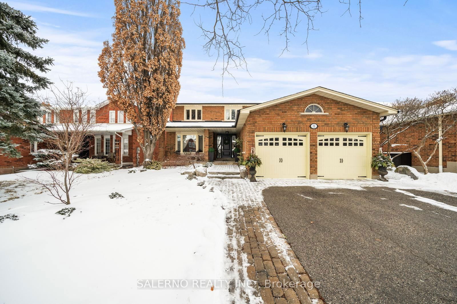 Detached House for sale at 31 Olympia Gate, Vaughan, East Woodbridge, L4L 5K8 - MLS: N11981413