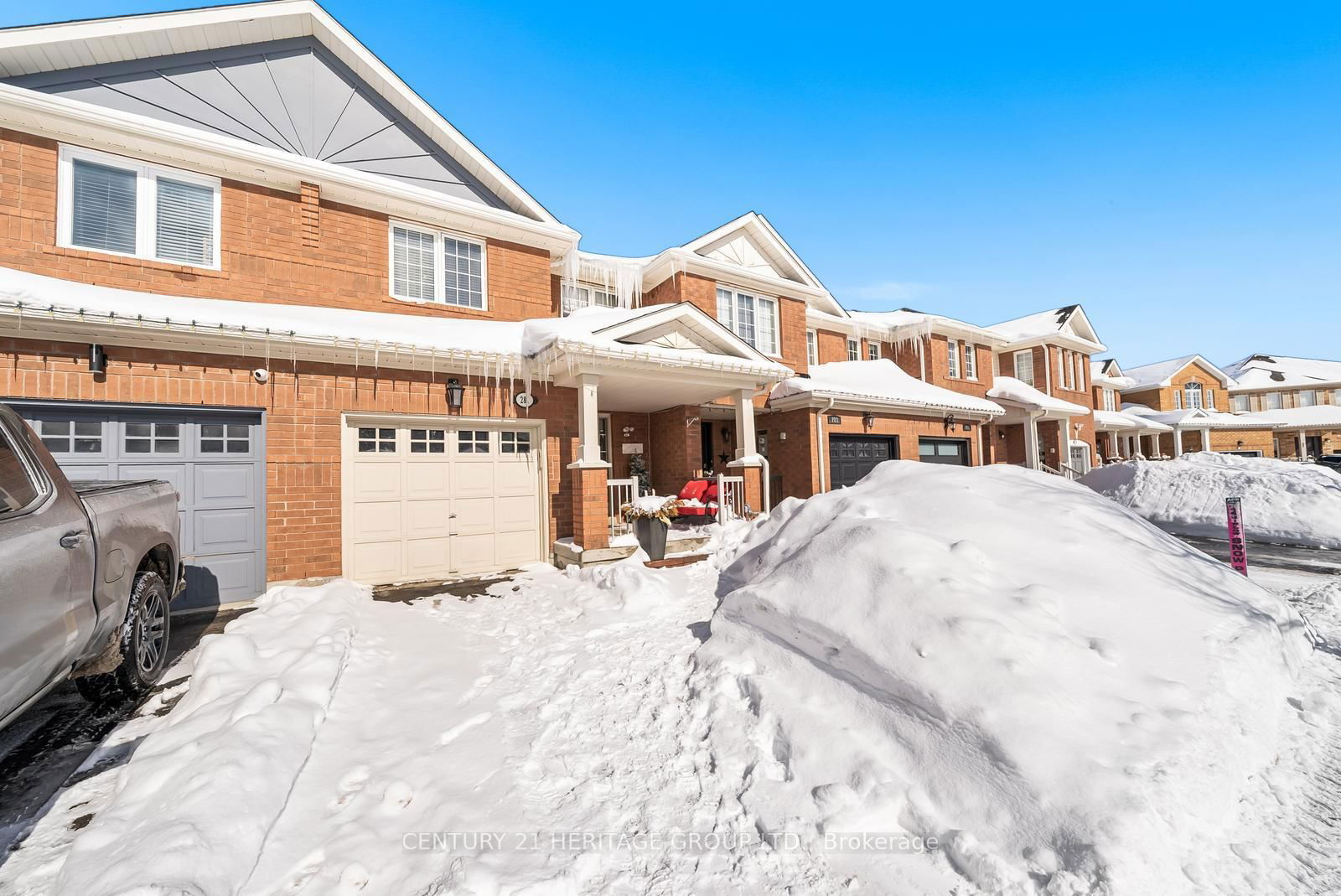 Townhouse for sale at 281 Penndutch Circle, Whitchurch-Stouffville, Stouffville, L4A 0P1 - MLS: N11982264