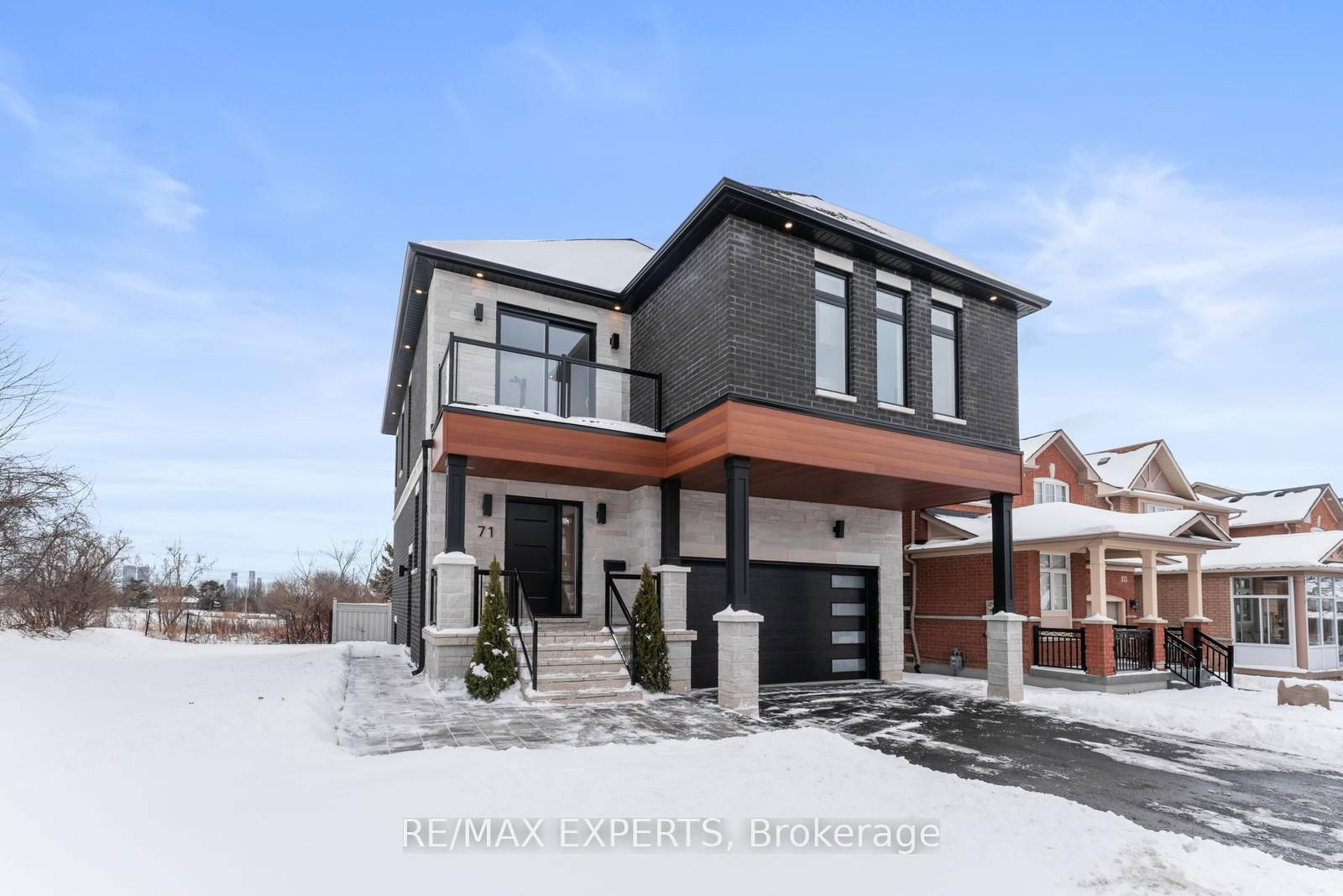 Detached House for sale at 71 Hawkview Boulevard, Vaughan, Vellore Village, L4H 2E2 - MLS: N11982281