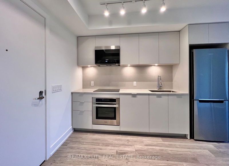 home for lease on 521-9 Clegg Road