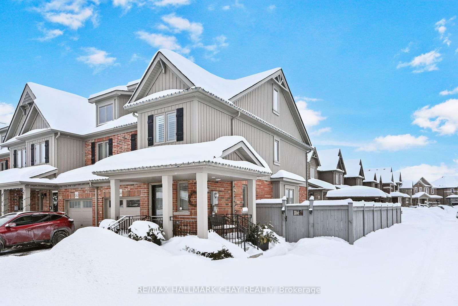 Townhouse for sale at 264 Hutchinson Drive, New Tecumseth, Alliston, L9R 0H1 - MLS: N11982657