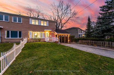 240 Taylor Mills Dr, Richmond Hill - Crosby