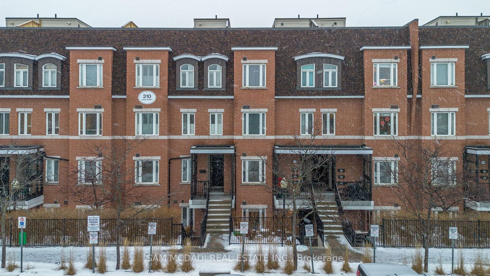 Townhouse for sale at 170-310 John Street, Markham, Aileen-Willowbrook, L3T 0A7 - MLS: N11982905