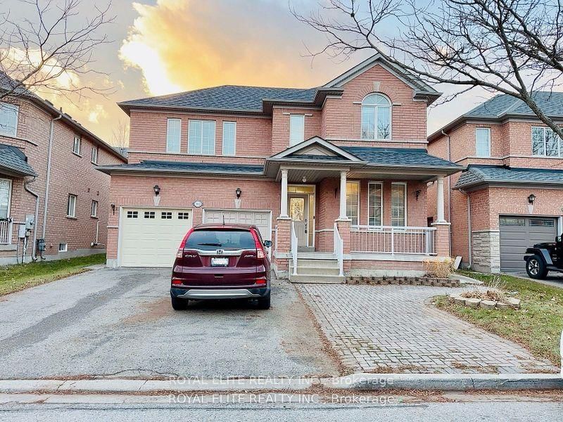 Detached House for lease at 382 Marble Place, Newmarket, Woodland Hill, L3X 2P1 - MLS: N11983022