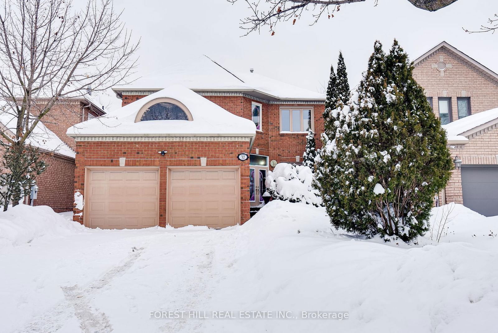 Detached House for sale at 32 Loma Vista Drive, Vaughan, Beverley Glen, L4J 7S3 - MLS: N11983086