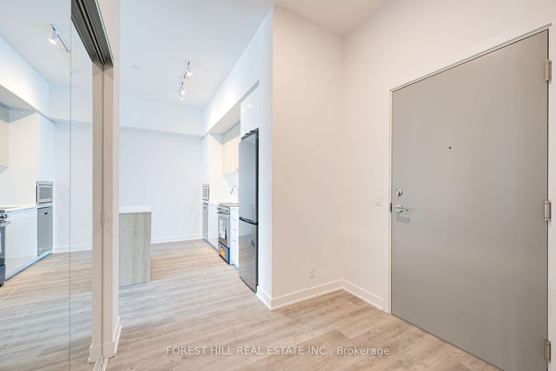 home for lease on PH02-30 Upper Mall Way