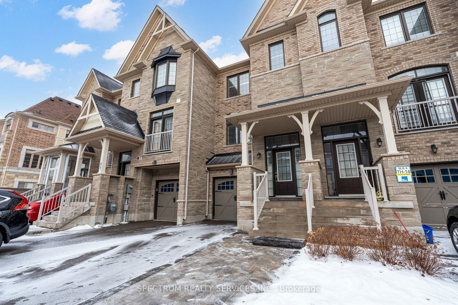 Townhouse for sale at 23 Sunset Terrace, Vaughan, Vellore Village, L4H 4S3 - MLS: N11983210