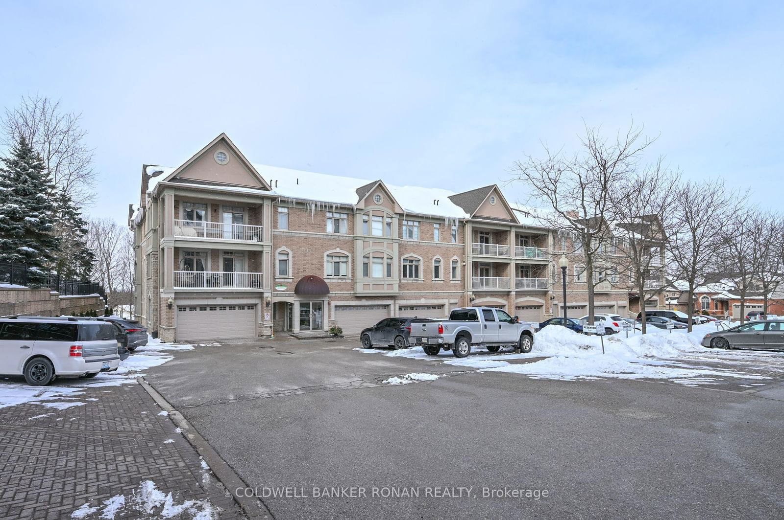 Building at 78 Sunset Boulevard, New Tecumseth, Alliston