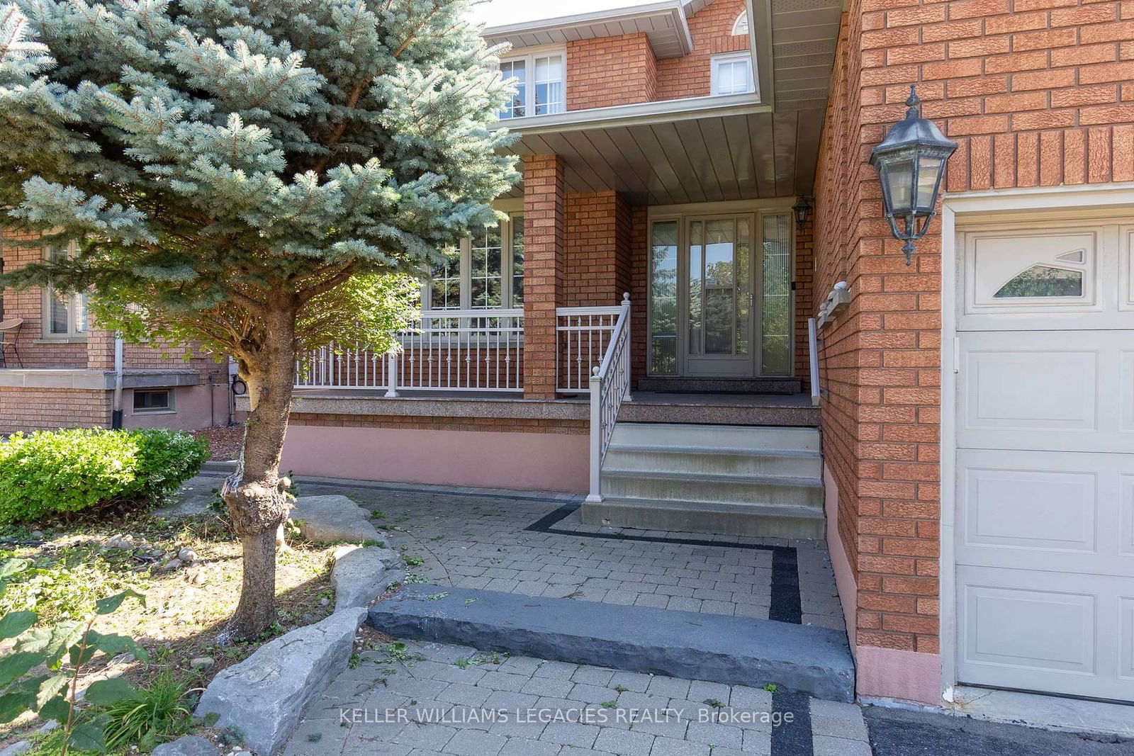 Detached House for sale at 138 Longhouse Street, Vaughan, East Woodbridge, L4L 8E9 - MLS: N11983500