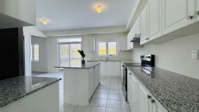 128 Hawkins St, Georgina - Sutton & Jackson's Point image-0-3