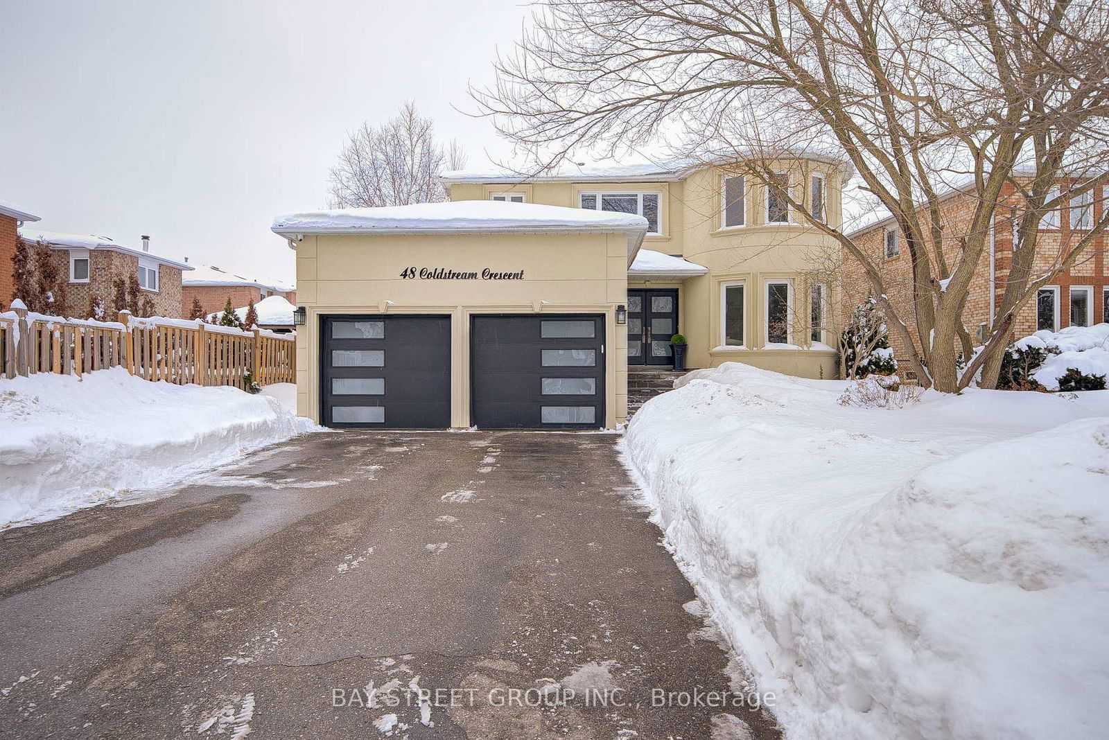 Building at 48 Coldstream Crescent, Richmond Hill, Devonsleigh