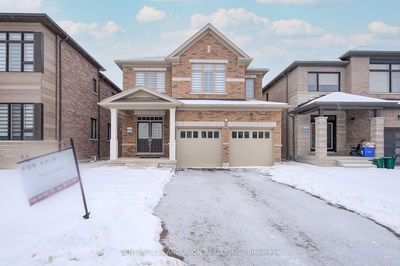 69 Bud Leggett Cres, Georgina - Keswick South