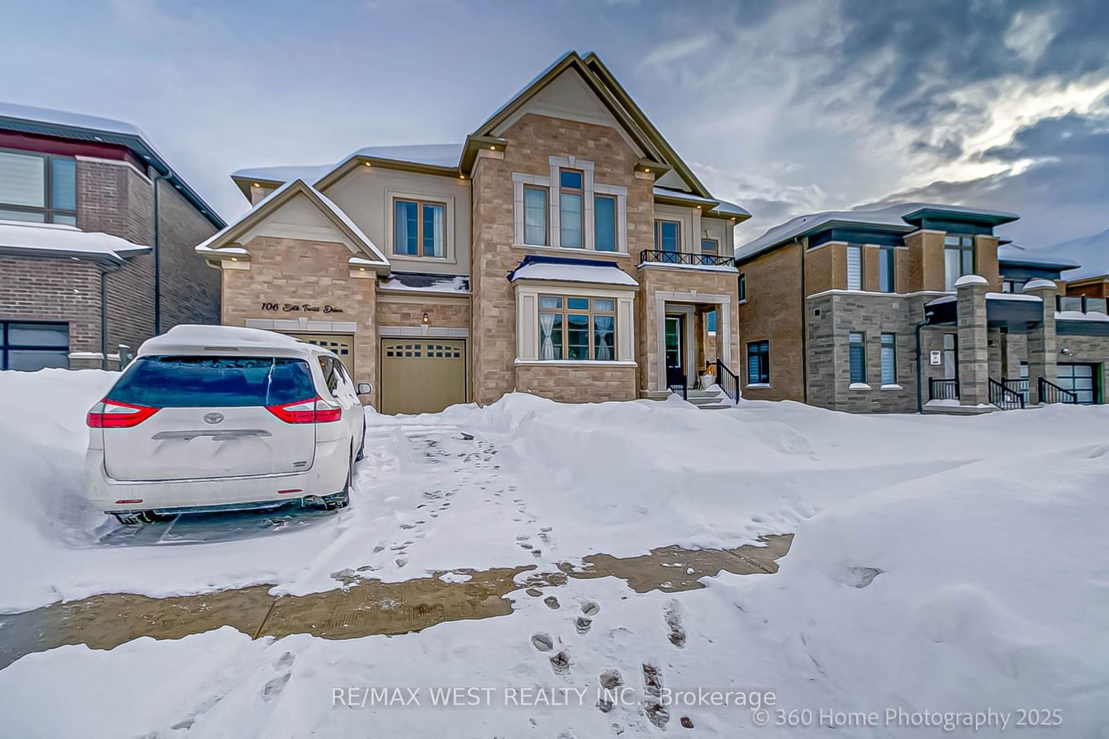 Detached House for sale at 106 Silk Twist Drive, East Gwillimbury, Holland Landing, L9N 0W4 - MLS: N11983824