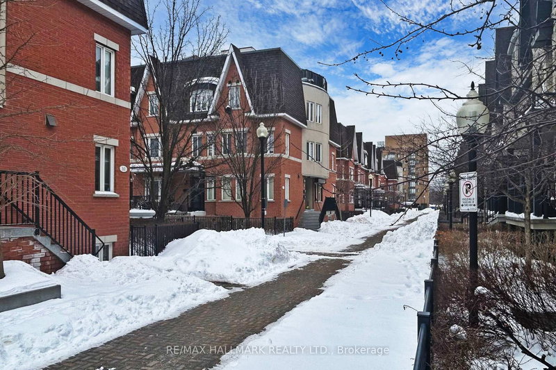 181 - 312 John St, Markham, L3T 0A7 | Image 2