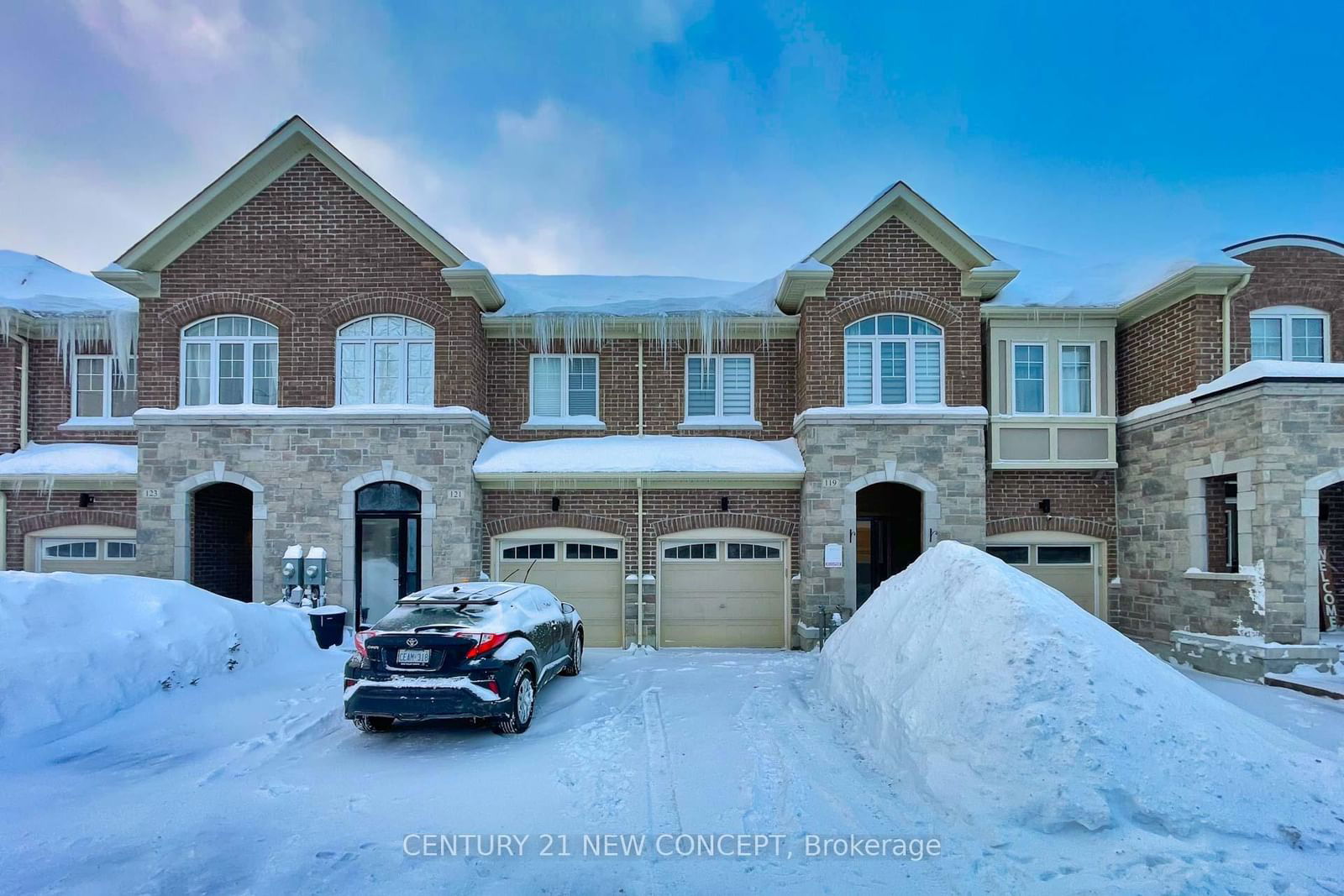 Townhouse for sale at 119 Maguire Road, Newmarket, Glenway Estates, L3X 0M1 - MLS: N11984055