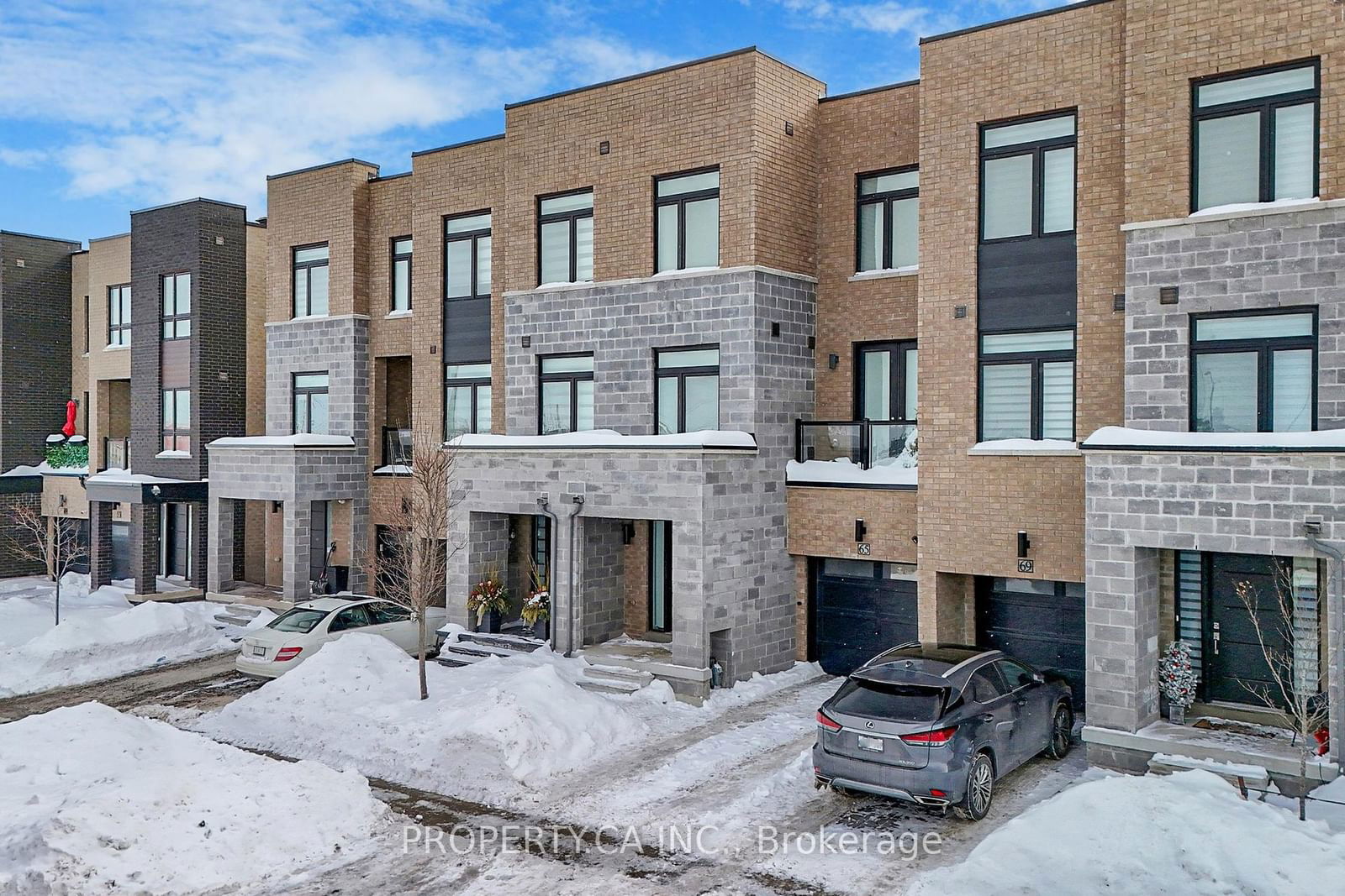 Townhouse for sale at 65 Gridiron Gate, Vaughan, Vellore Village, L4H 4W8 - MLS: N11984945