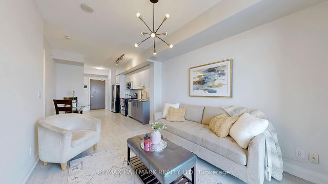 1005 - 7171 Yonge Street