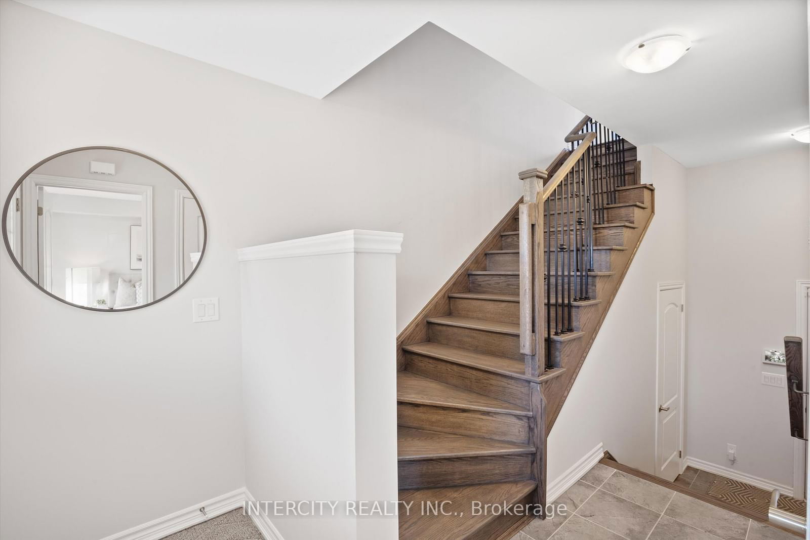 Townhouse for sale at 9710 Kennedy Road, Markham, Angus Glen, L6C 3J8 - MLS: N11985166