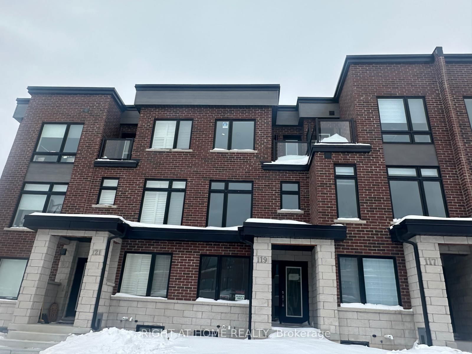 Townhouse for lease at 119 Cornell Rouge Boulevard, Markham, Cornell, L6B 0V2 - MLS: N11985466