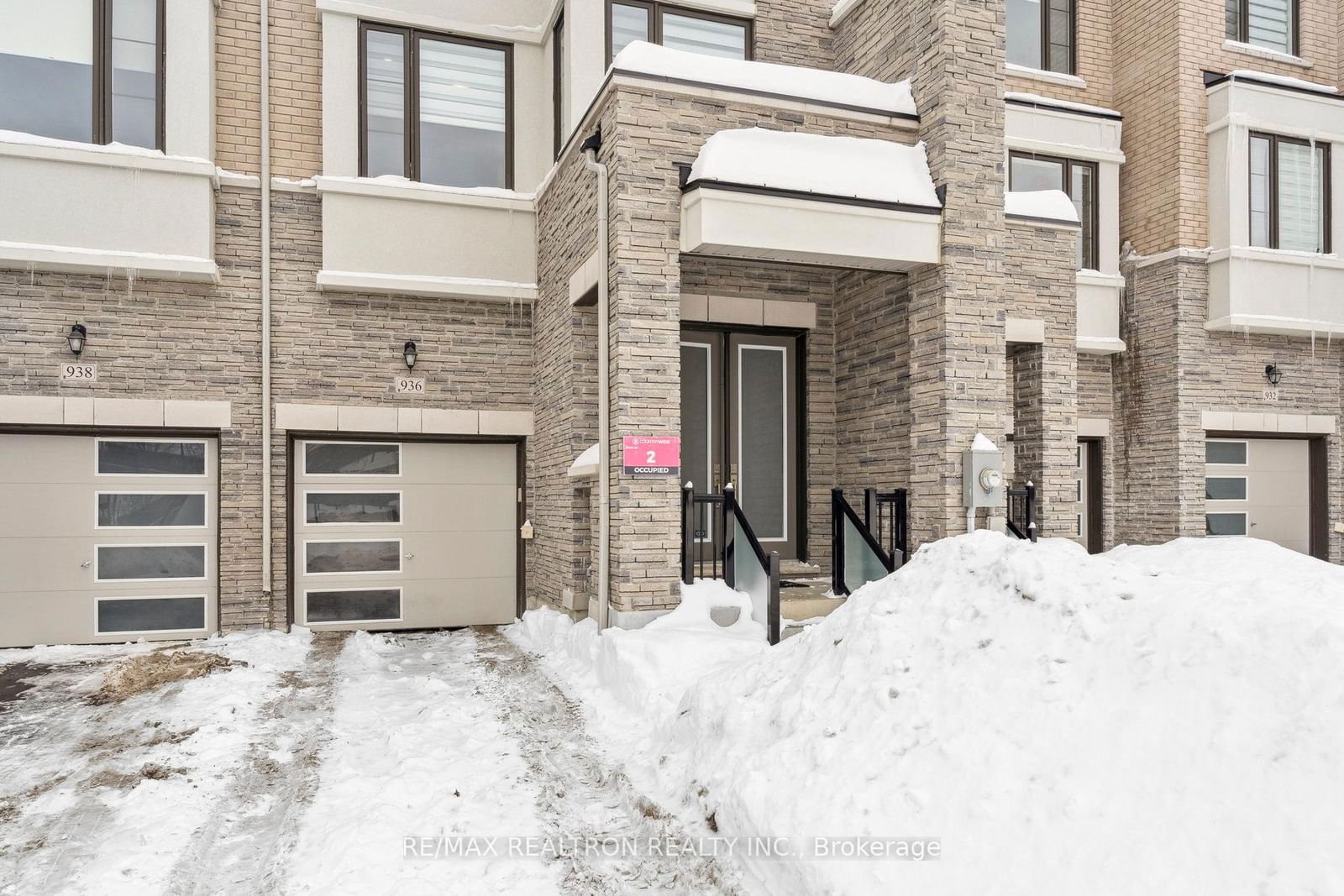 Townhouse leased at 936 Isaac Phillips Way, Newmarket, Summerhill Estates, L3X 2Y8 - MLS: N11985574