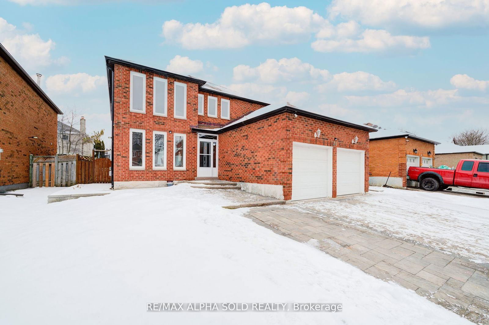 Detached House for sale at 25 Durant Crescent, Markham, Middlefield, L3S 3A3 - MLS: N11985778