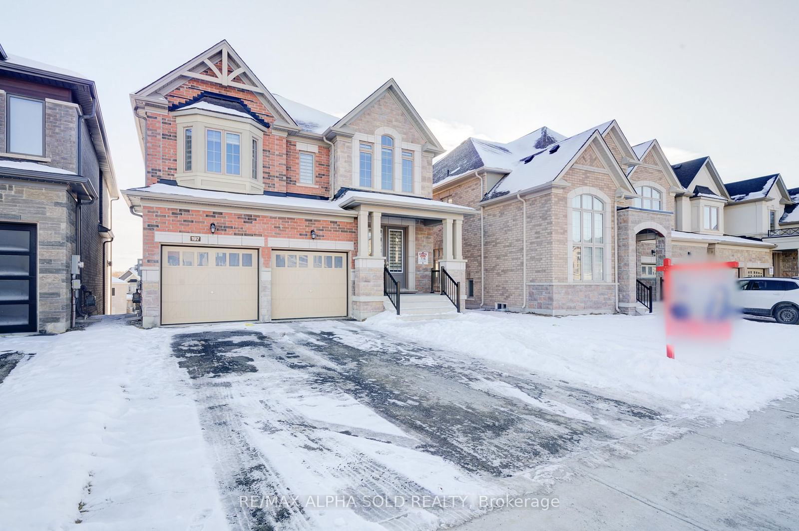 Detached House for sale at 197 Thompson Drive, East Gwillimbury, Holland Landing, L9N 0V5 - MLS: N11985854