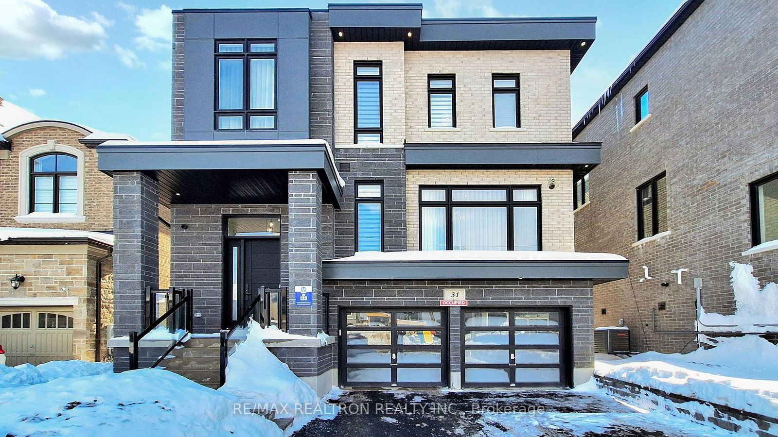 Detached House for sale at 31 Donsgrove Court, Vaughan, Patterson, L4J 9A1 - MLS: N11985873