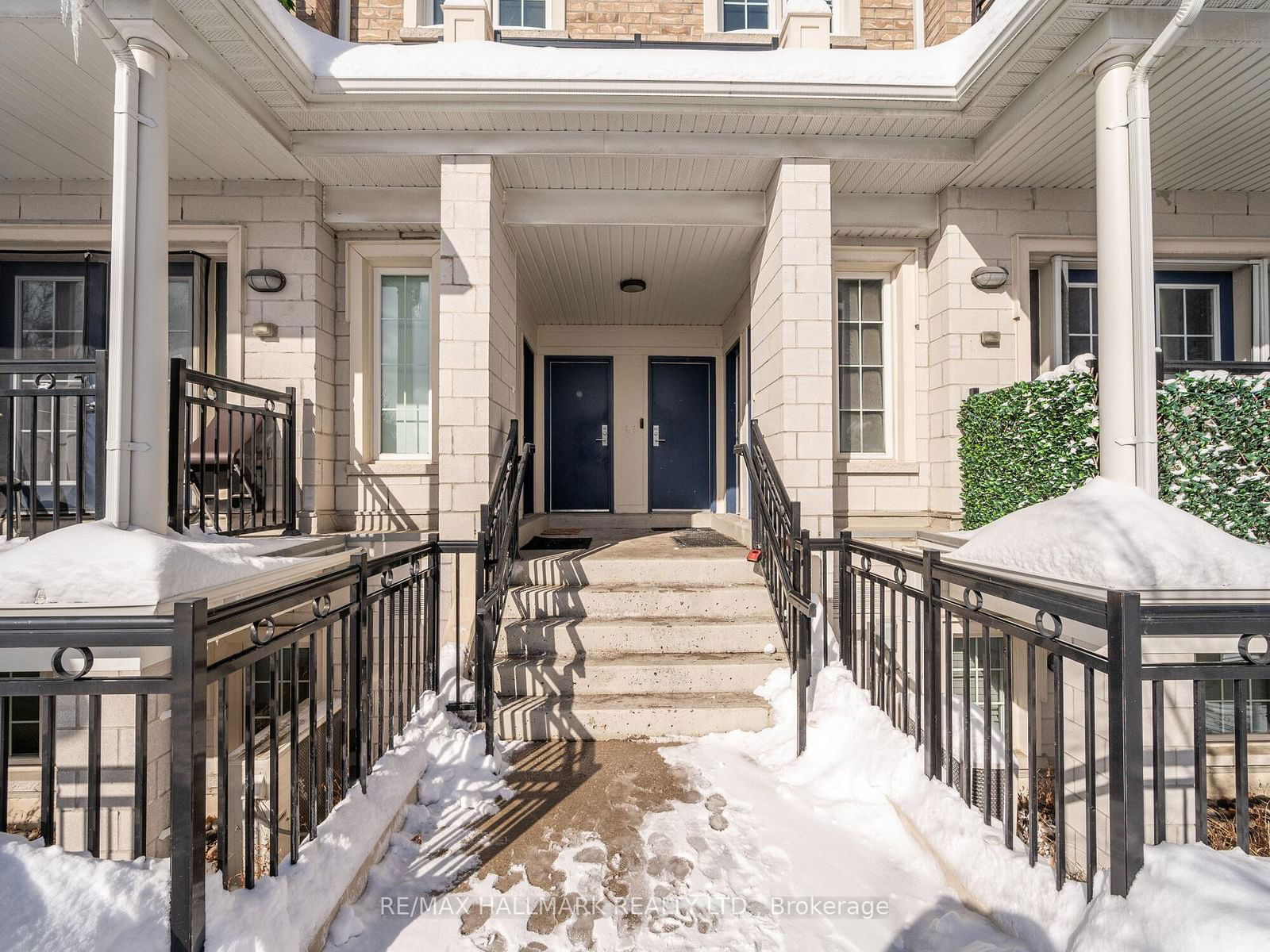 Townhouse for sale at D09-26 Bruce Street, Vaughan, East Woodbridge, L4L 0H4 - MLS: N11986081