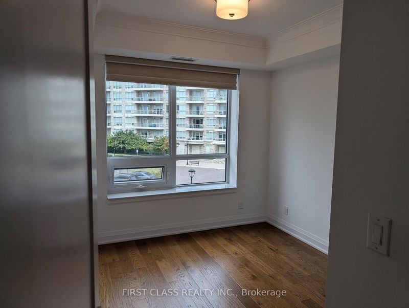 home for lease on 502-9 Stollery Pond Crescent