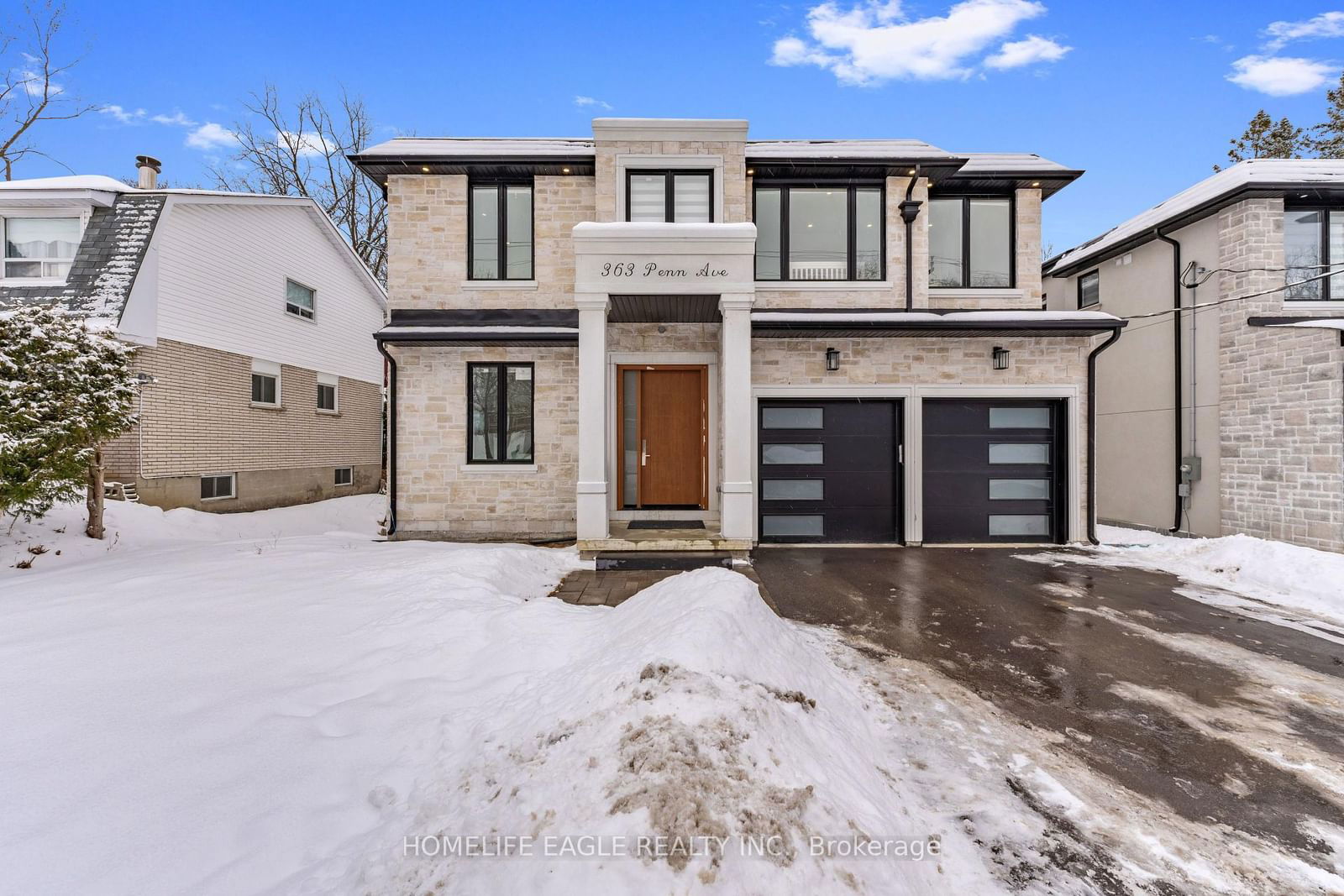 Detached House for sale at 363 Penn Avenue, Newmarket, Bristol-London, L3Y 2S7 - MLS: N11986353