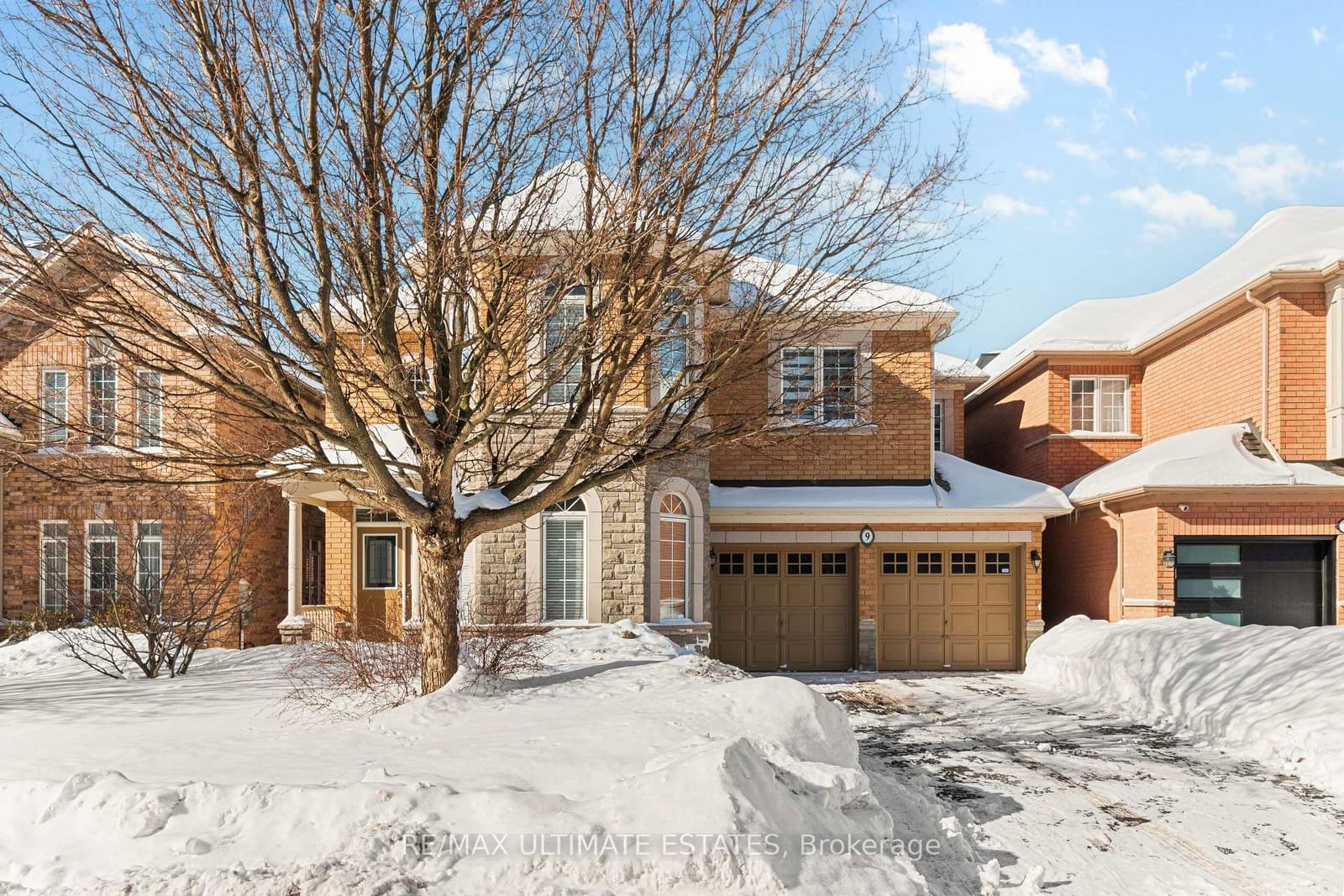 Detached House for sale at 9 Frontier Drive, Richmond Hill, South Richvale, L4C 0M2 - MLS: N11986619