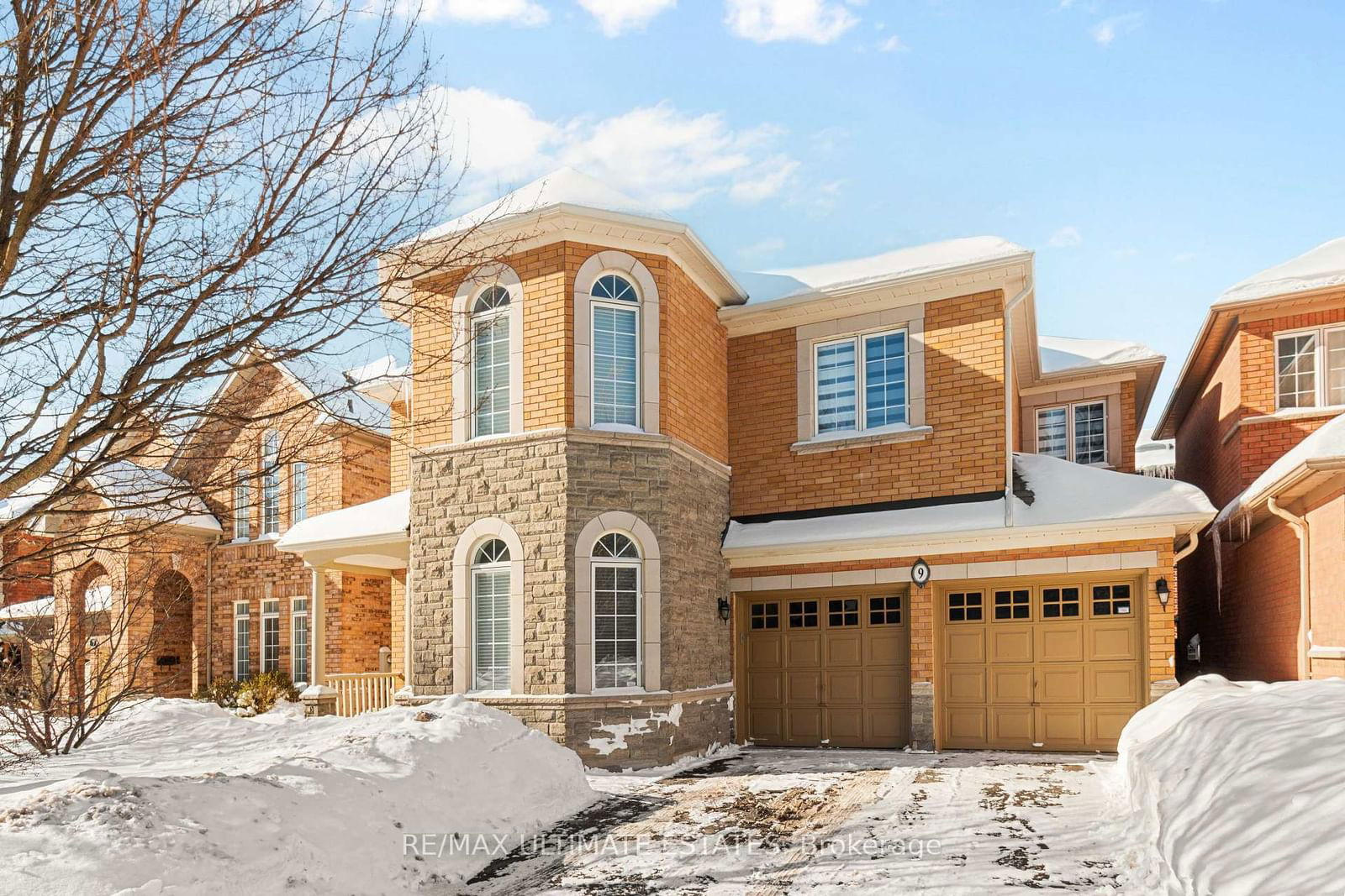 Detached House for sale at 9 Frontier Drive, Richmond Hill, South Richvale, L4C 0M2 - MLS: N11986619