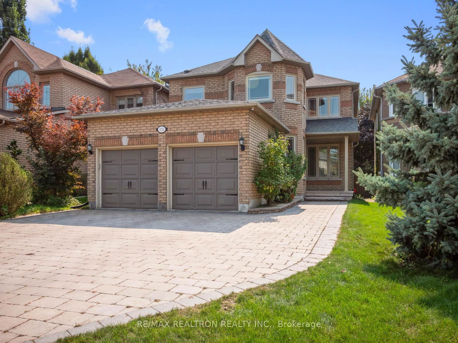 Detached House for sale at 132 Oakhurst Drive, Vaughan, Beverley Glen, L4J 8H6 - MLS: N11986683