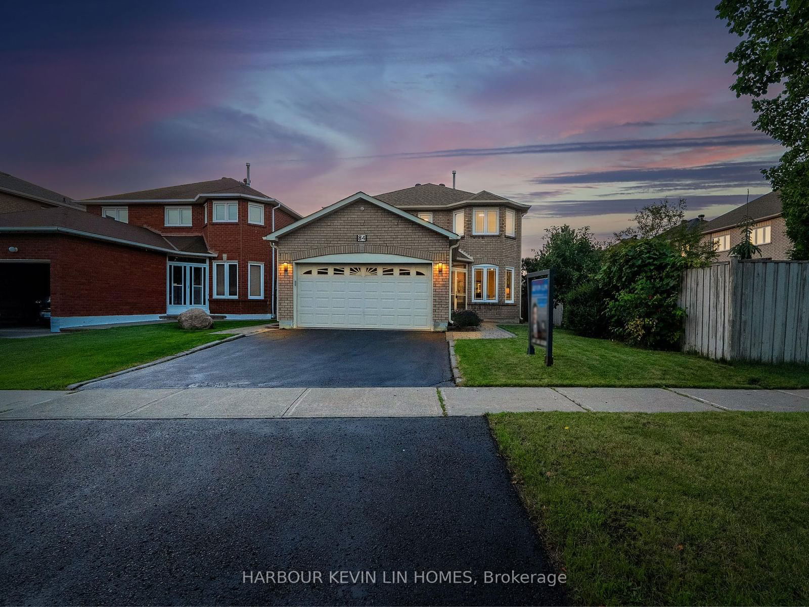 Detached House for sale at 84 Lagani Avenue, Richmond Hill, Doncrest, L4B 3C6 - MLS: N11986925