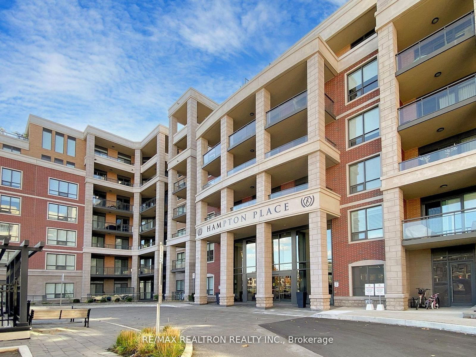 Condo for sale at 112-25 Baker Hill Boulevard, Whitchurch-Stouffville, Stouffville, L4A 4R5 - MLS: N11987246