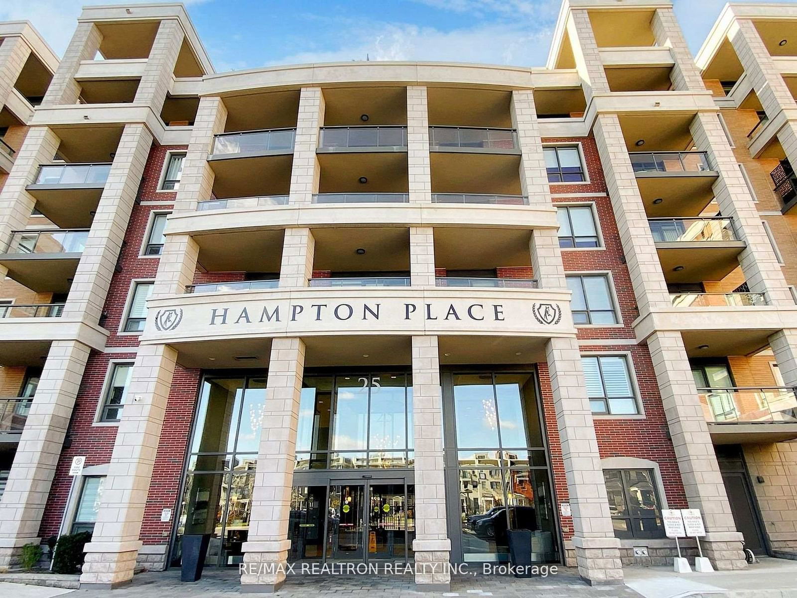 Condo for sale at 112-25 Baker Hill Boulevard, Whitchurch-Stouffville, Stouffville, L4A 4R5 - MLS: N11987246