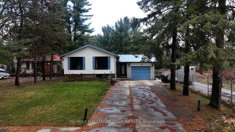 home for sale on 780 Pinegrove Avenue