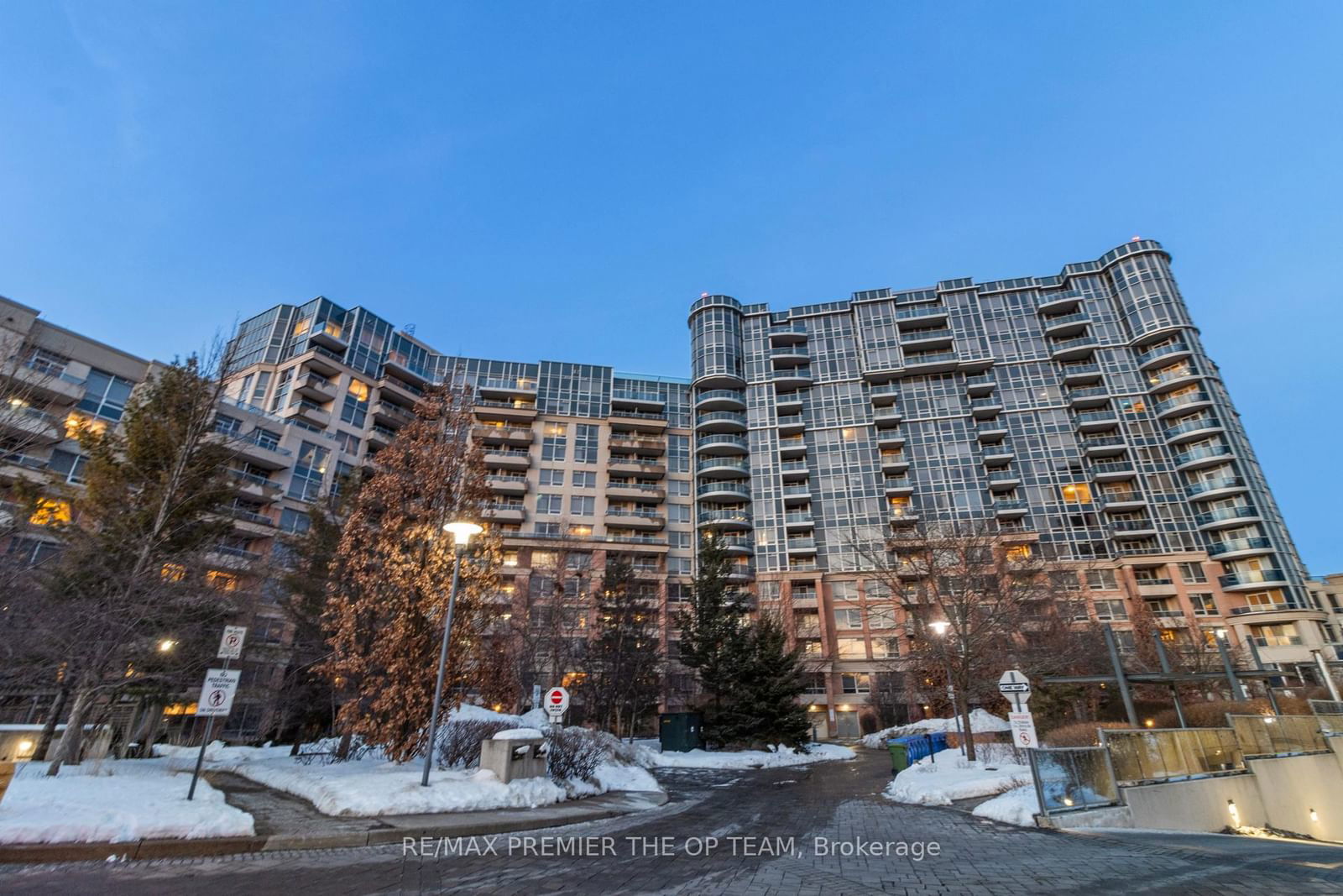 Condo for sale at 1077-23 Cox Boulevard, Markham, Unionville, L3R 7Z9 - MLS: N11987559