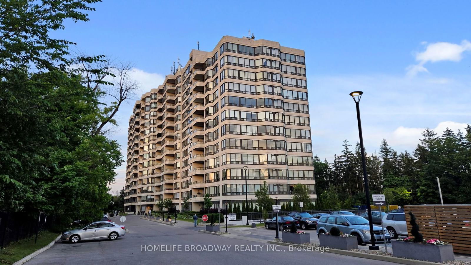 Condo for sale at 109-8501 Bayview Avenue, Richmond Hill, Doncrest, L4B 3J7 - MLS: N11987634